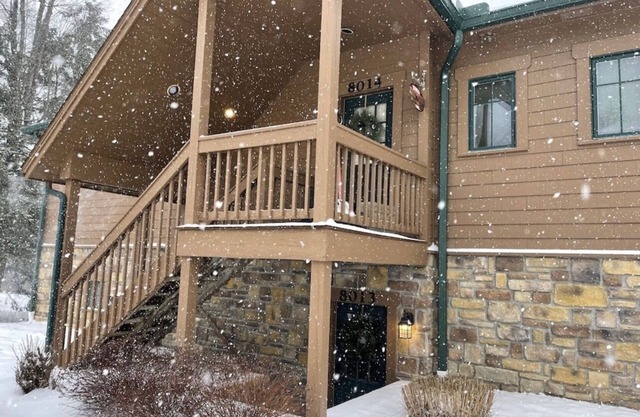 Slopeside, ski-in, ski-out condo-perfectly set along run 24 at Peek'n'Peek!