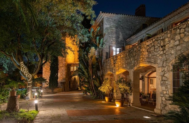 Slow Life Mediterranean Castle