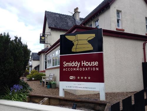 Smiddy House