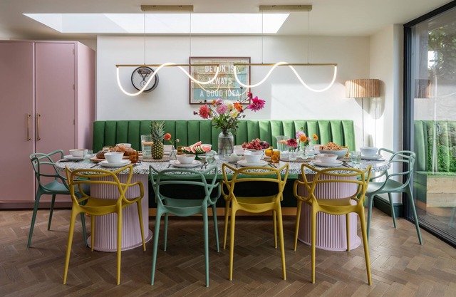 Smurf House - a house that sleeps 12 guests in 5 bedrooms