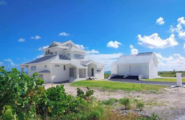 Snow Bay Villa, San Salvador
