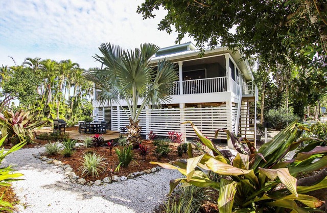 Sol Mate Too 2 Bedroom/2 Bath House