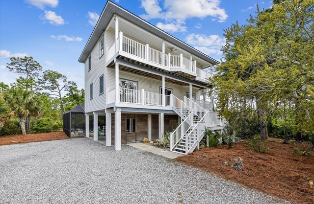 SOLANA MEANS 'SUNSHINE', and lovely natural lighting is just one of the amenities this home offers.