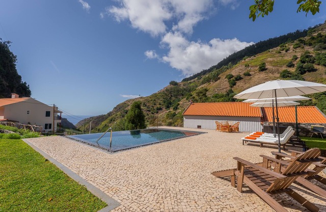 Solar dos Reis 3, double room with breakfast