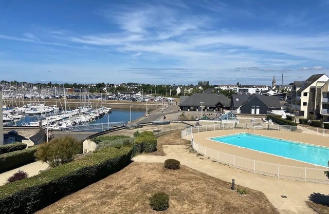 Soleil du Crouesty - garage et piscine partagée