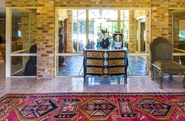Somerset Manor Luxury Mansion Estate 5 - Star Stay
