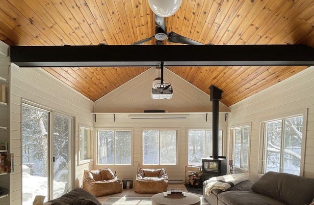 Somerville Lodge - year round relaxation