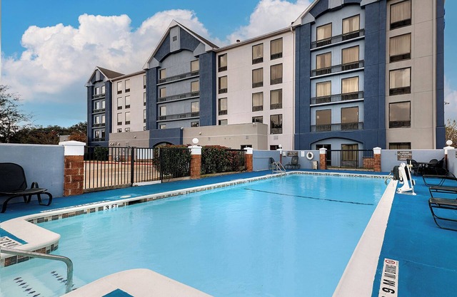 Sonesta Essential NW Houston