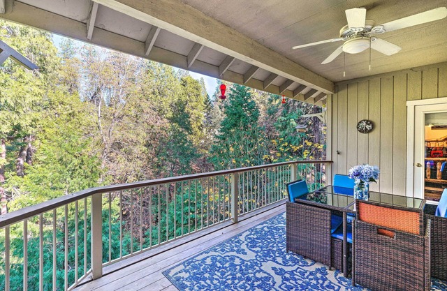 Sonora Home w/Pool Table, Grill & 2 Balconies
