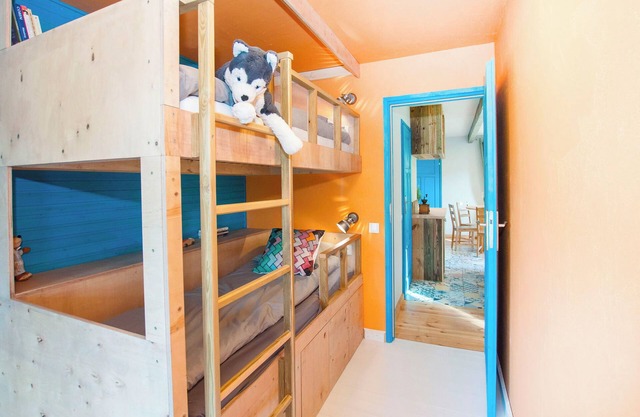 Soothing 3-bedroom cottage with fitness room near Gdańsk