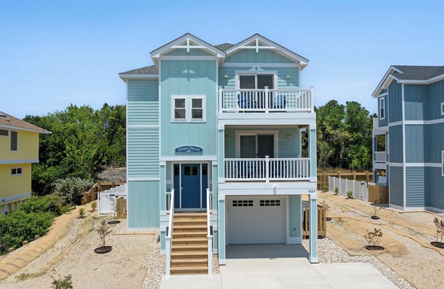 Sound Dream: New Build | Pool & Hot Tub