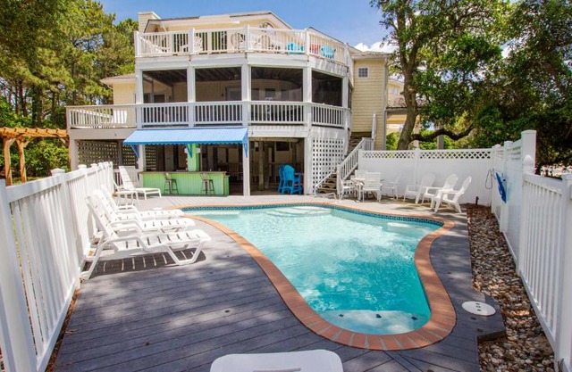 SOUNDFRONT, Sound views, Private Pool, Hot Tub, MS12, Sounds Amazing