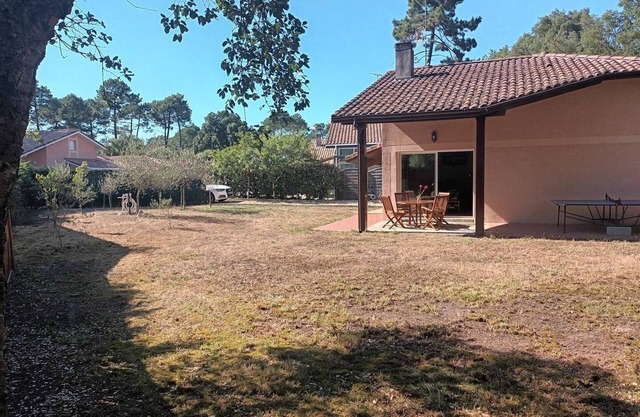 SOUSTONS PLAGE, charming 3-bedroom house