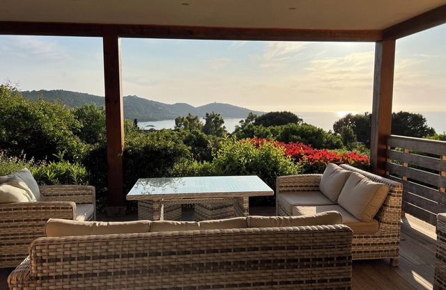 south corsica, detached house 5 minutes walk from the beach portigliolo