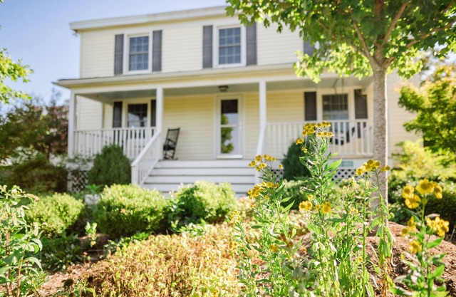 South River Guest House