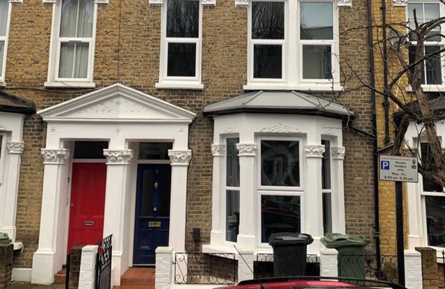 South West London 5-Bed Terrace House, Sleeps 14