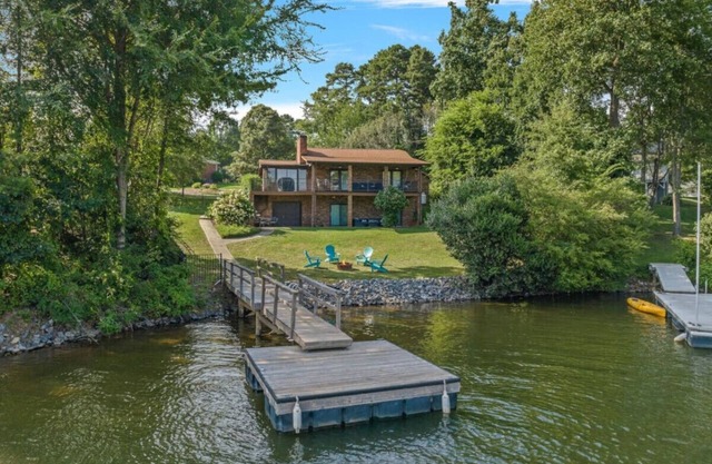 Southern Breeze on Lake Norman