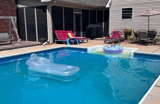 Southern Comfort w/pool in Muscle Shoals