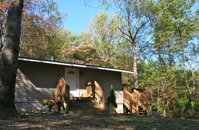 Southern Illinois Private Cottage