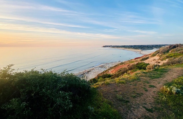 Southport Beach House - just a 2 minute walk to the beach !