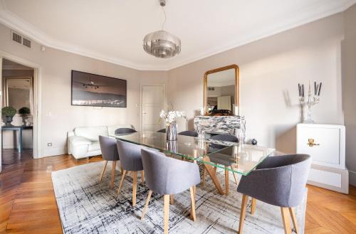 Spacieux et élégant appartement Porte des ternes