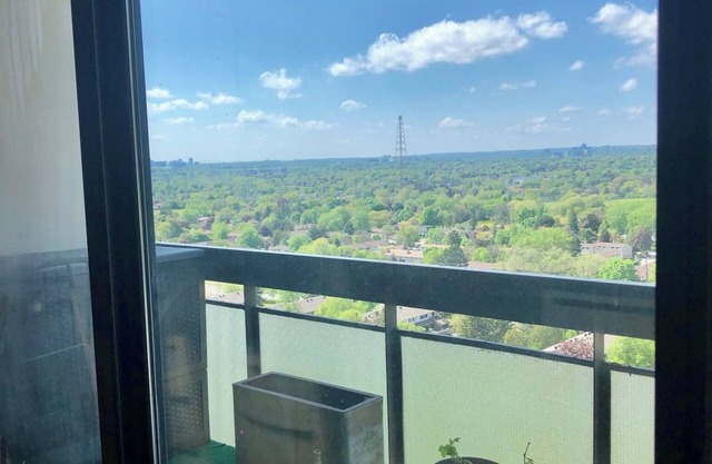 Spacious 1-bedroom condo very close to North York centre