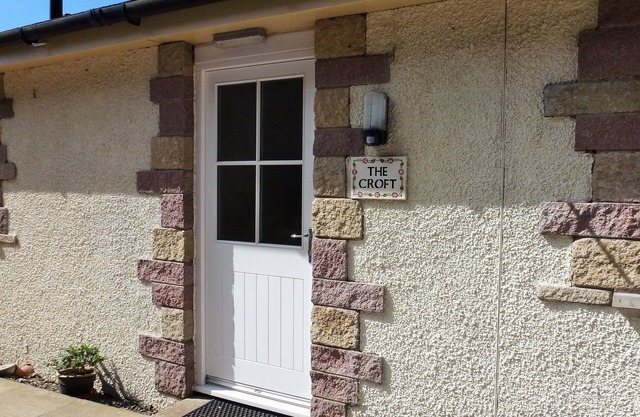 Spacious 2 bed cottage in rural location. Single storey, child friendly