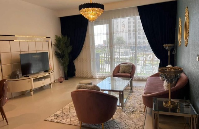 Spacious 2 bedroom apartment| Waterfront living| Close to DFC mall