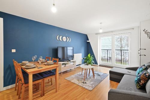 Spacious 2BR Apartment in Bishop Stortford Town, Ideal for Contractors and Relocators