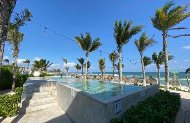 Spacious 2BR Condo w/Jacuzzi, Golf, Beach Club