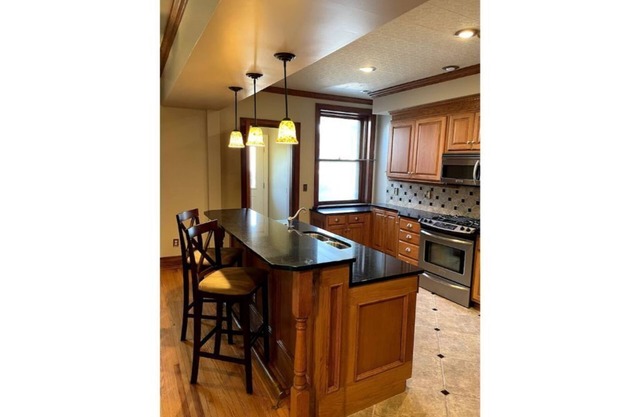 Spacious 4-Bedroom Townhome in the Blackstone