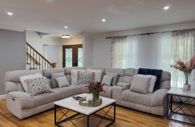 Spacious 5-bedroom house in the woods in Cold Spring just 5 minutes from town