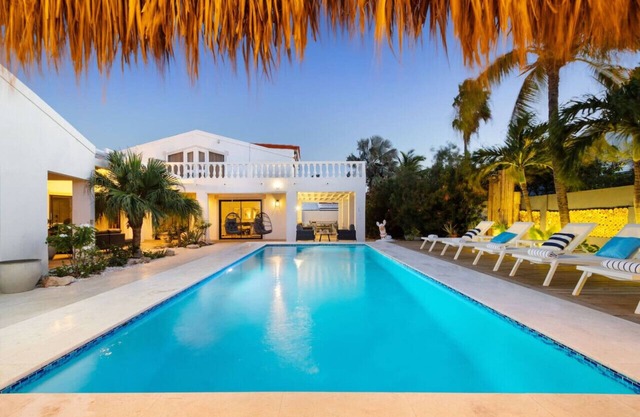 Spacious 6BR Luxury Villa with Private Pool at Beach House by Bocobay