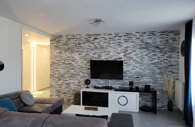 Spacious apartment Saint-Martin-d'Hères 6 pers
