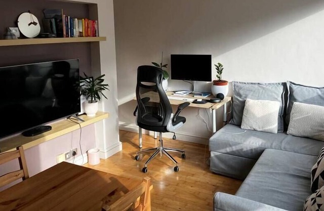 Spacious and bright 2BR Flat in central London