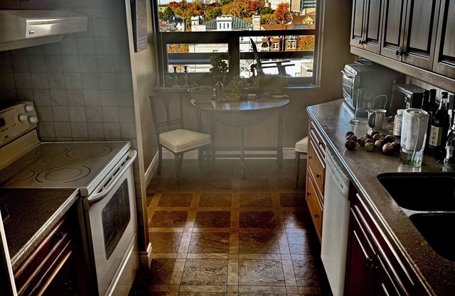 Spacious and bright Condo with stunning views of downtown Kingston.