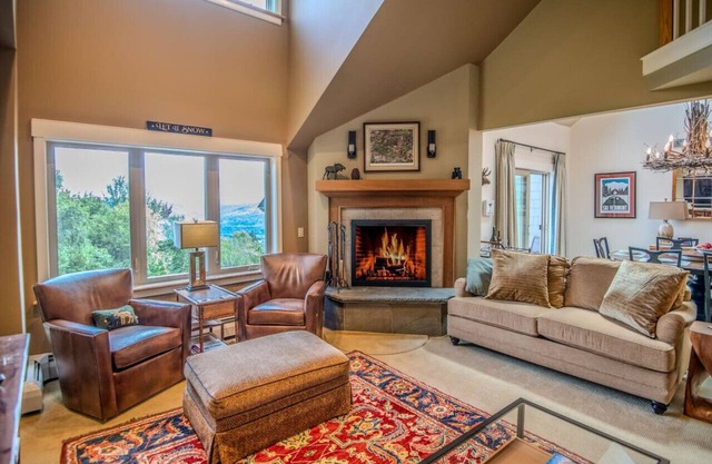 Spacious and Close to Ski Lifts, Family-Friendly Condo at Solitude on Okemo