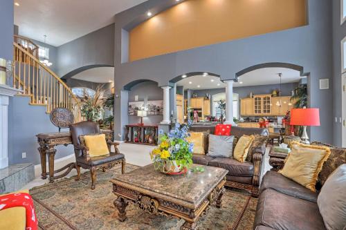 Spacious and Elegant Lone Tree Home Rental with Deck!