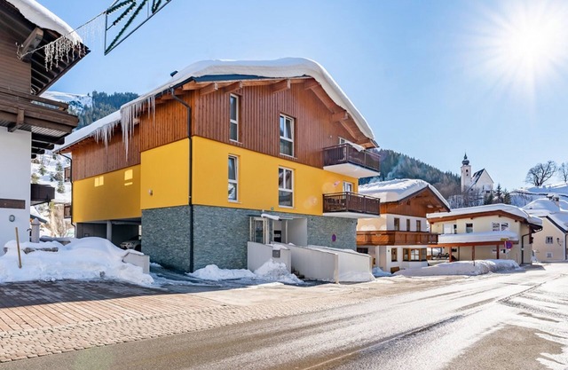 Spacious and very nice flat, very centrally located