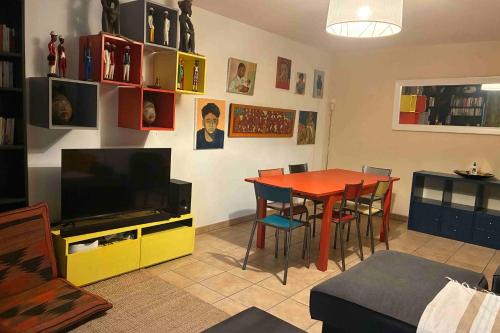 Spacious apartment close to attractions