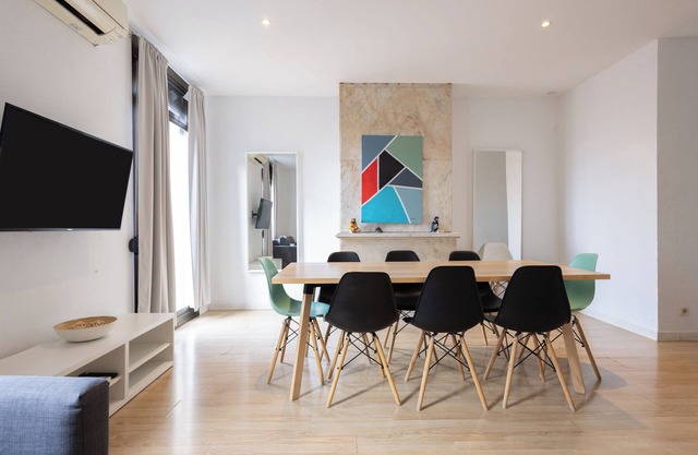 Spacious apartment in the center