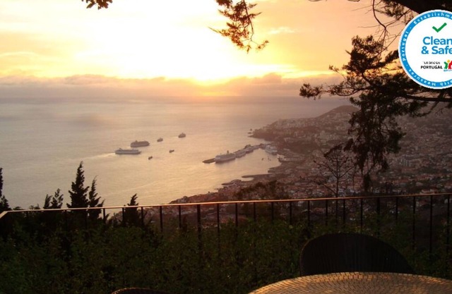 Spacious apartment, Splendid sea and mountain view