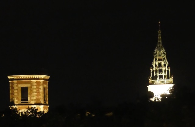 Spacious apartment with lovely balcony
