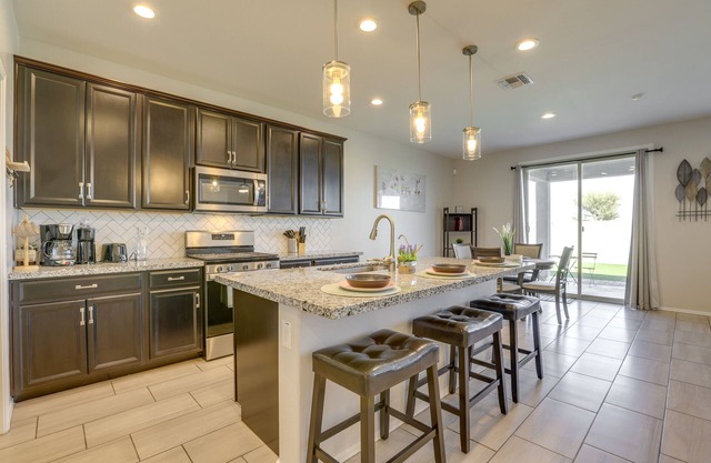 Spacious Avondale Home w/Patio & Pool Access!