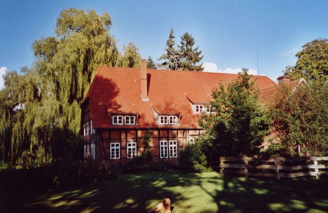 Spacious Retreat with Garden