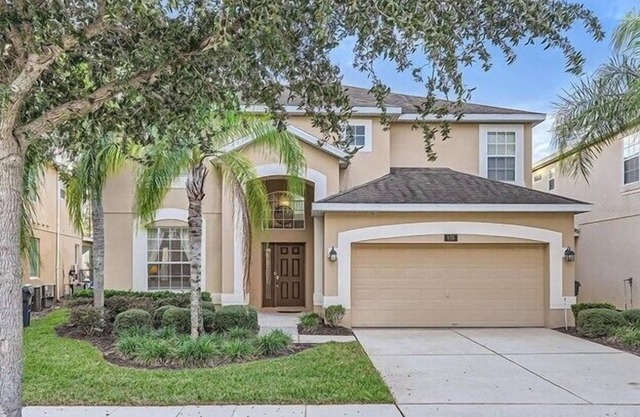 Spacious, Family Friendly home with Pool, Spa & Games. Minutes from Disney!