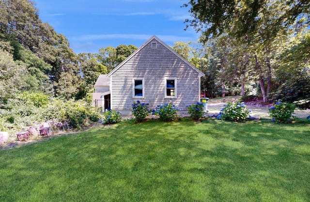 Spacious getaway near beach with private seasonal pool, hot tub, & 2 offices