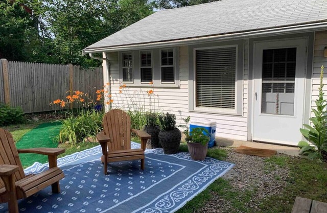 Spacious Guest House in Falmouth Village
