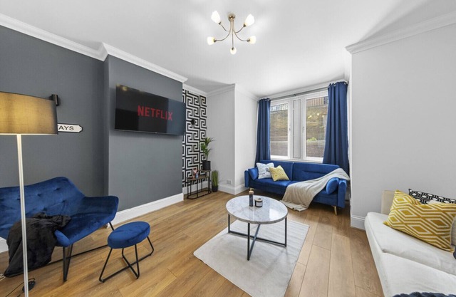 Spacious Home in the heart of Medway | Sleeps 6