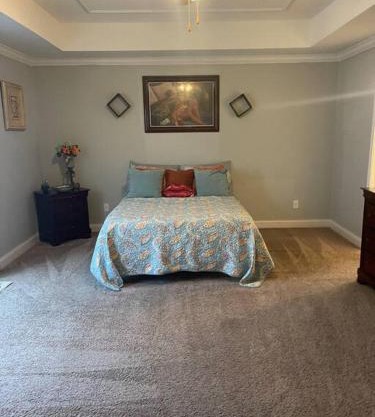 Spacious Home Near Shaw